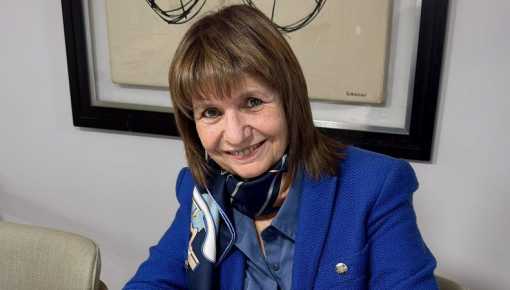 Bullrich atacó al Chiqui Tapia y comparó a los clubes con 