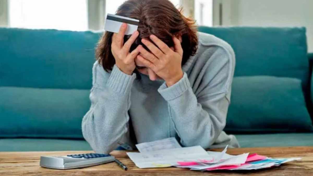 Deudas impagables: el circuito que llevó a millones de argentinos a una situación financiera crítica