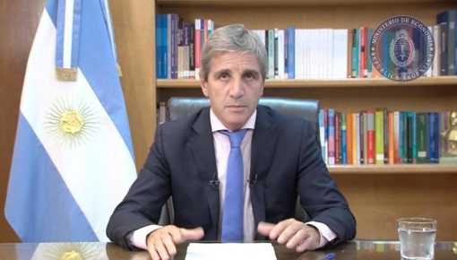 Informe global lapidario: Argentina enfrenta caída de reservas y aumento de la deuda en dólares