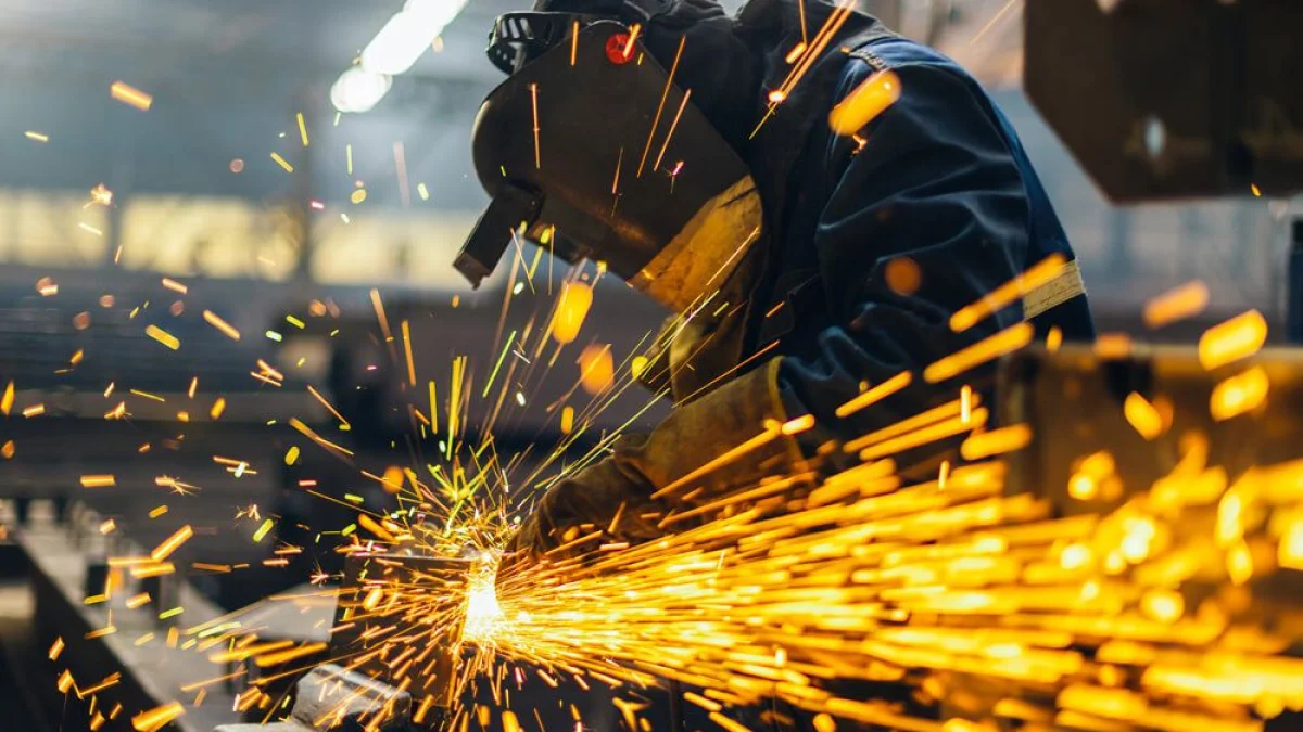 Acorde al plan: El 15% de las empresas reducirá personal en 2026