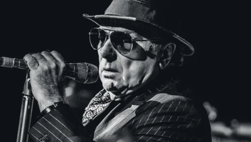 80 años de pasión: el genial Van Morrison regresa al blues con invitados legendarios