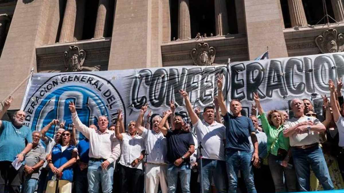 Reforma laboral: la Justicia rechazó un amparo de la CGT