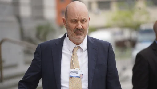 Sturzenegger incrementó su patrimonio en casi $970 millones en un año