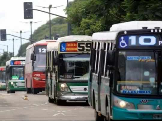 Nuevo tarifazo en el transporte público: cuánto costarán los boletos de colectivo y tren