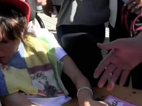 Violencia policial contra familiares de personas con discapacidad frente a Casa Rosada