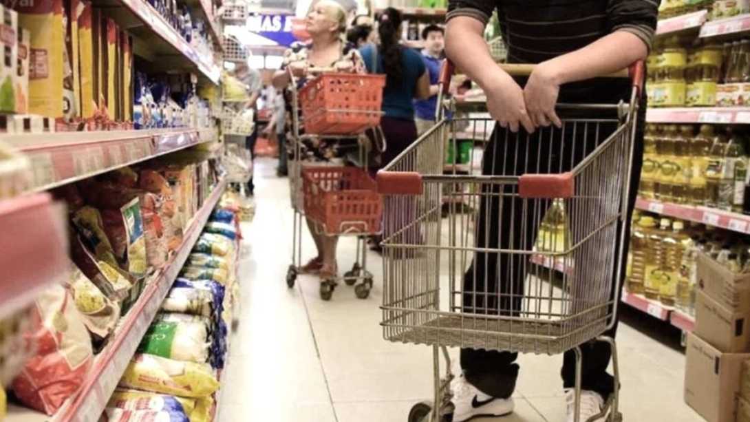 Las ventas en supermercados cayeron 1,5% en enero