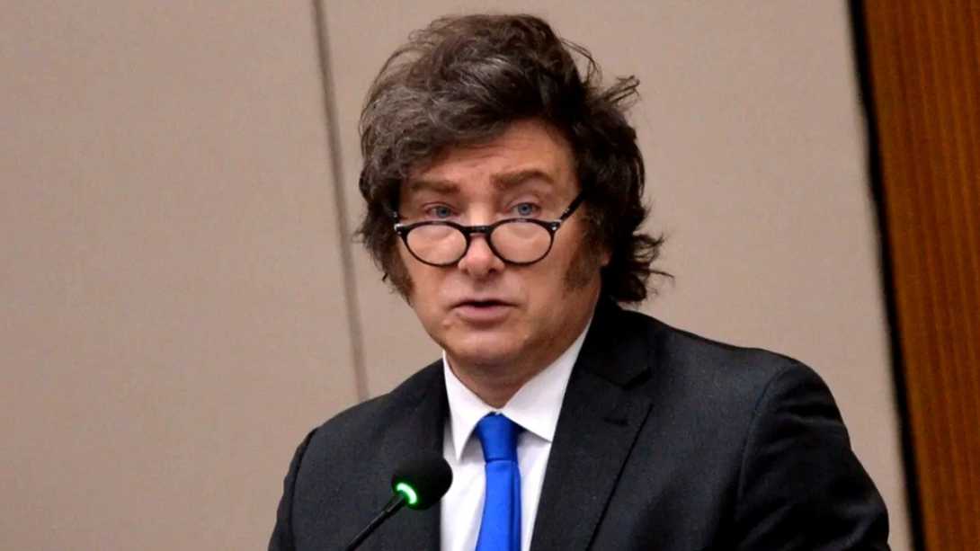 Otro revés judicial contra Milei: suspenden artículo de la reforma laboral que afectaba a docentes