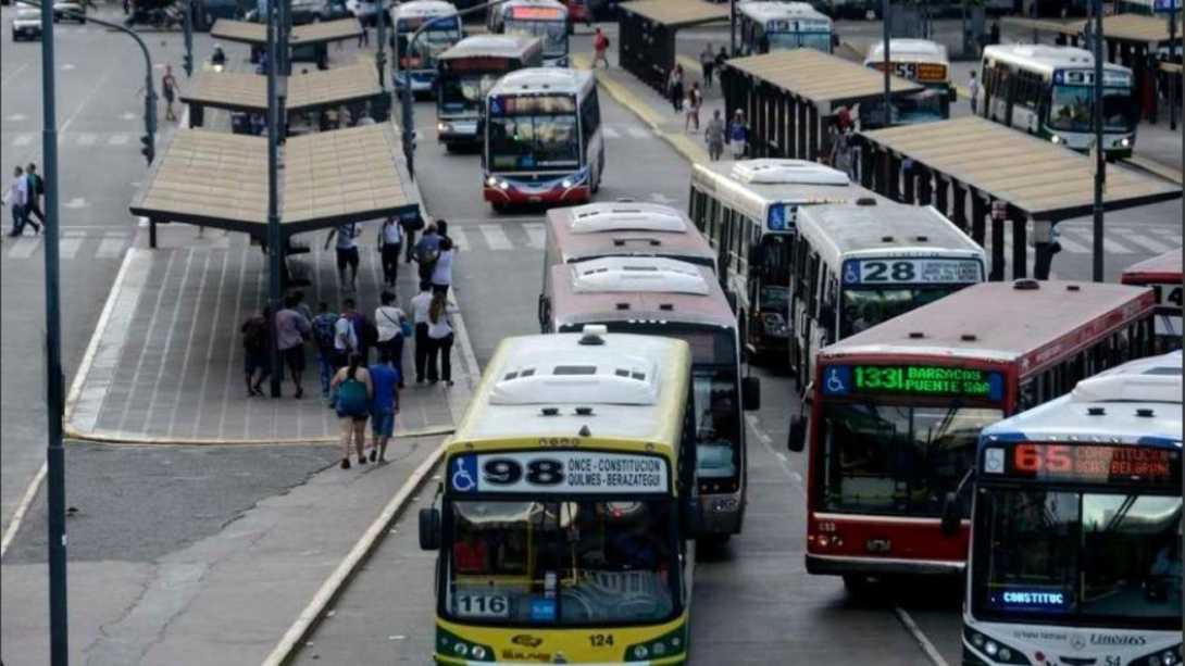 Paro de colectivos en el AMBA