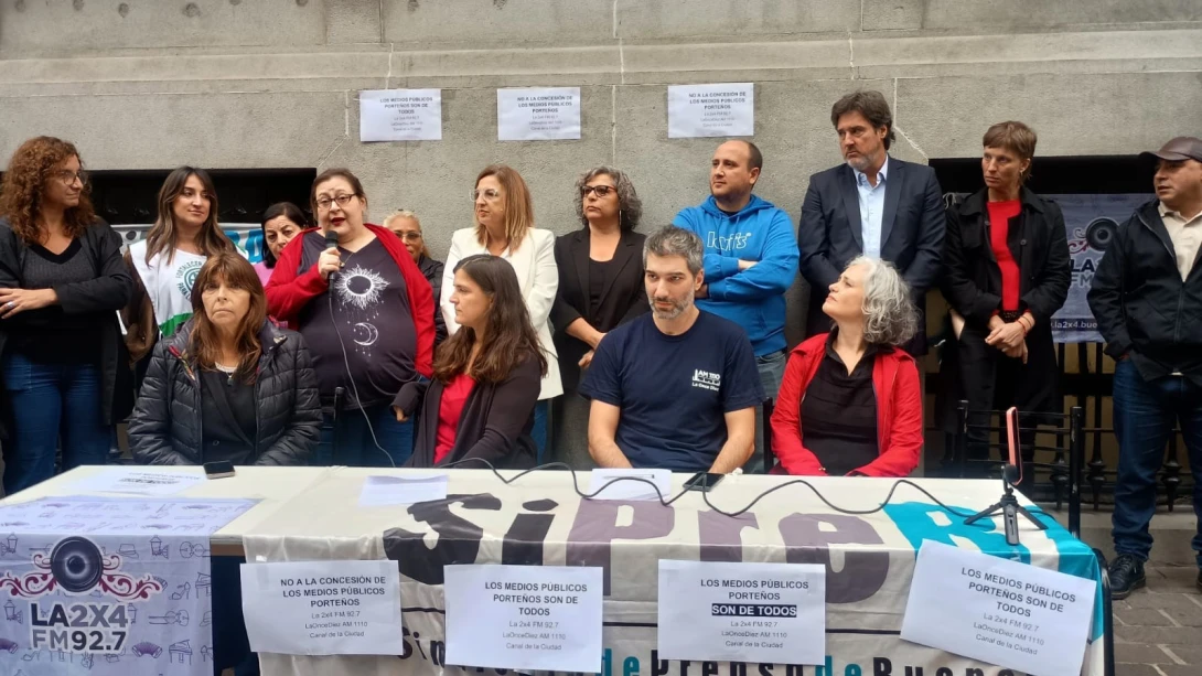Trabajadorxs de medios públicos de la Ciudad en la Legislatura