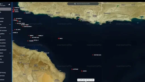 Irán abre Ormuz y el petróleo se desploma: ¿Bajará la nafta en Argentina?