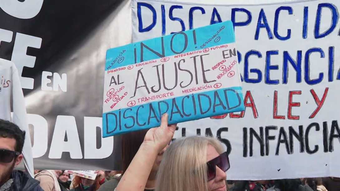 Cómo es la nueva ofensiva del gobierno contra las personas con discapacidad