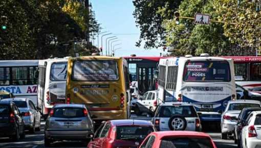 Mar del Plata sin colectivos: Kicillof destrabó la huelga tras la ausencia de Nación y el Municipio