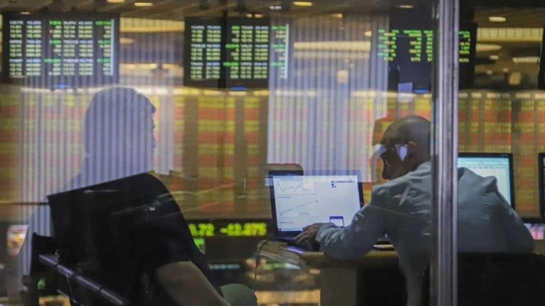 Subió el riesgo país y cayeron acciones y bonos argentinos