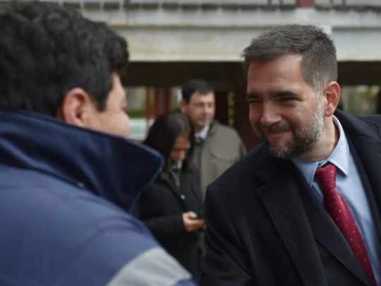Escándalo: detienen a ex funcionario de Milei y Fernández con millones de dólares y droga