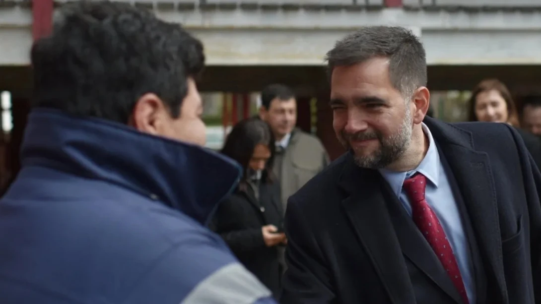 Escándalo: detienen a ex funcionario de Milei y Fernández con millones de dólares y droga