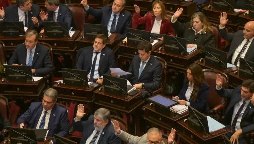 El peronismo votó 72 de los 74 pliegos de jueces enviados por Milei al Senado