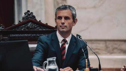 El Gobierno de Milei rechazó despedir al Indio Solari en el Congreso