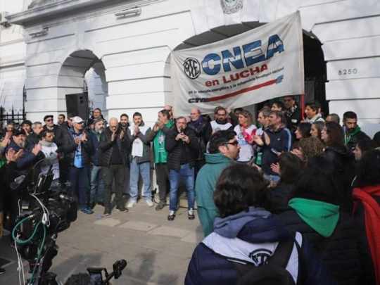 Fuerte cuestionamiento al vaciamiento de la CNEA
