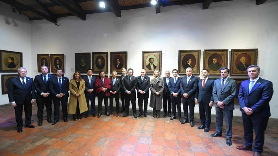 El Gobierno acentúa el recorte de fondos a las provincias