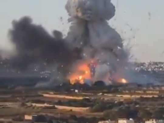 Irán lanzó nuevos ataques contra instalaciones de EE.UU. en Kuwait y Baréin tras otra noche de bombardeos