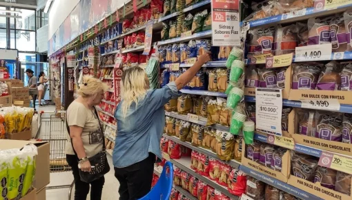 La confianza del consumidor se desplomó más de 12% en julio