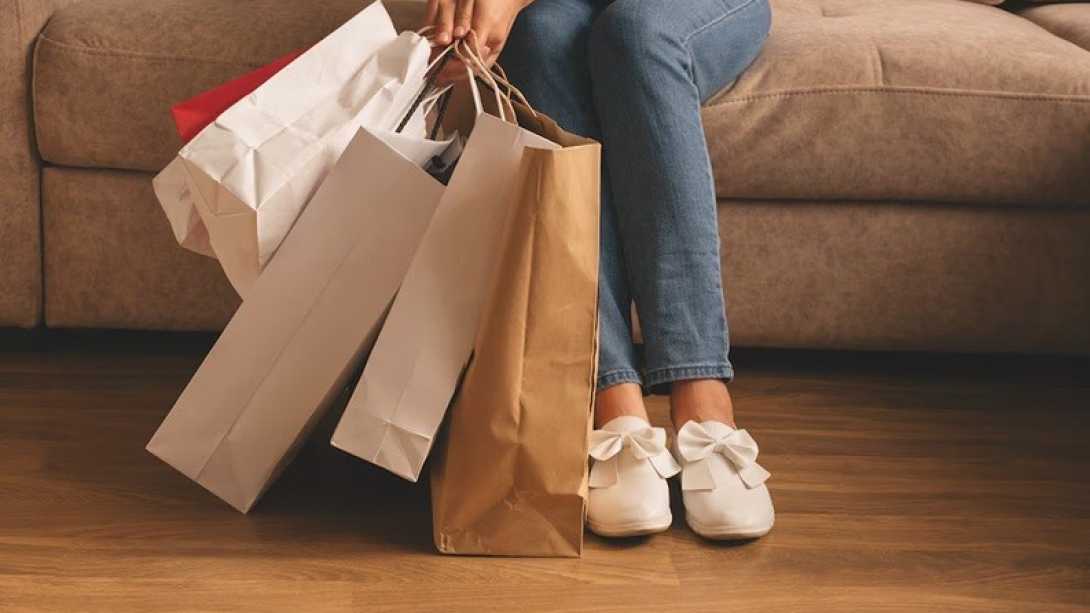 Volvió a caer el consumo de los hogares en junio