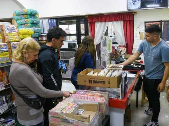 Pymes: las ventas minoristas se retrajeron 3,8% en julio