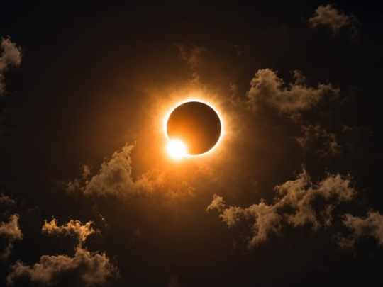 España volvió a vivir un eclipse solar total después de más de un siglo