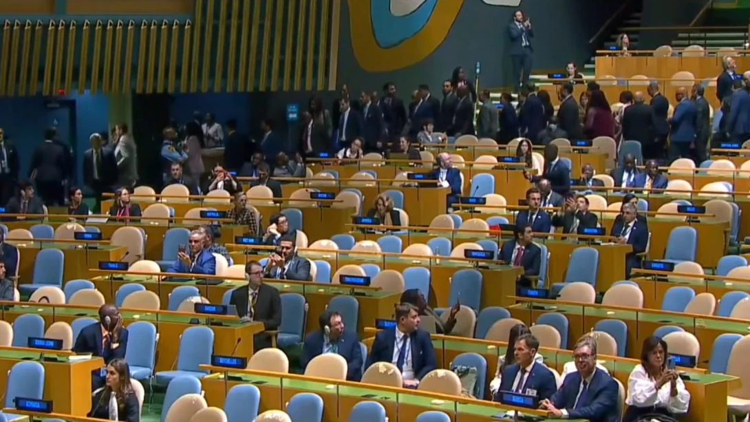 Abucheos en la ONU: diplomáticos dejaron masivamente la sala mientras Netanyahu iniciaba su discurso