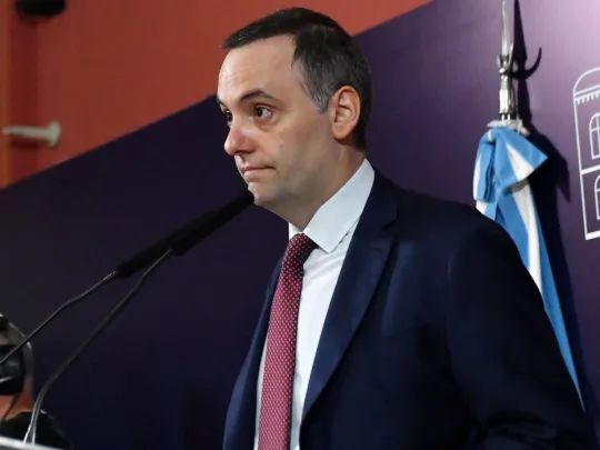 La Justicia comenzó a peritar las ocho billeteras de bitcoins de Adorni