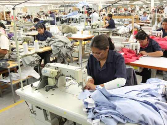 Crisis en la industria textil: la actividad cayó un 20% en 2026