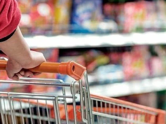 Datos oficiales: el consumo volvió a caer en agosto